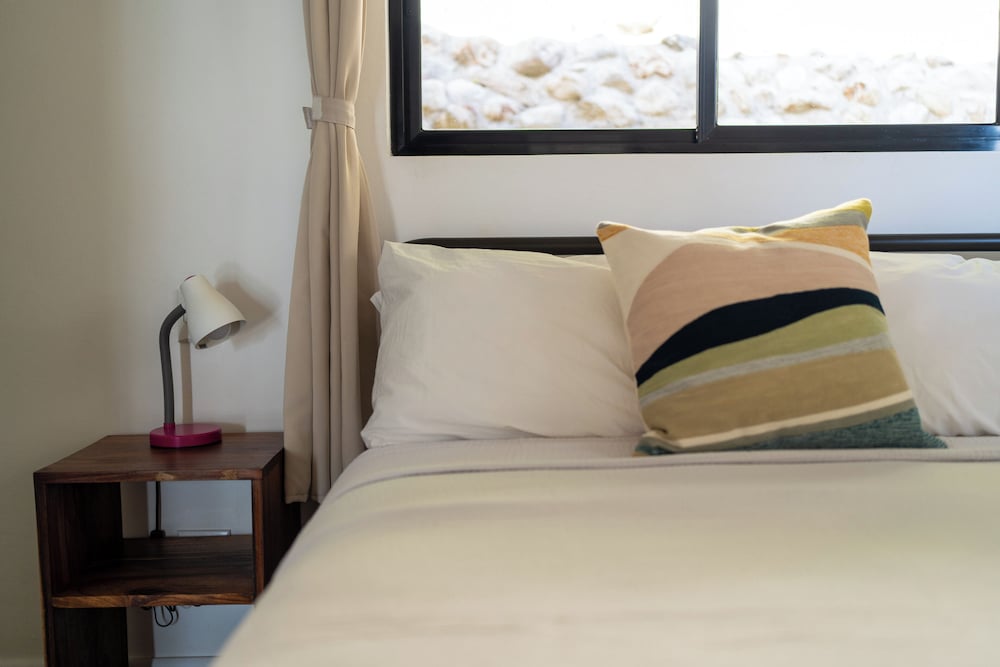 Sea View Paradise Retreat by Sea N' Rent