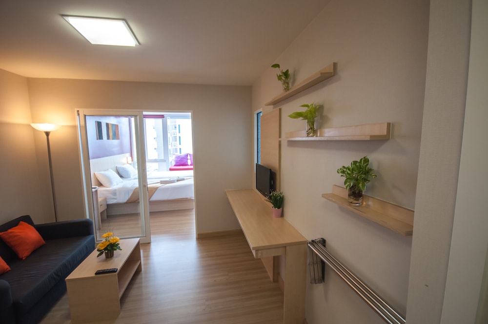 Implace Impact at Msociety Condo