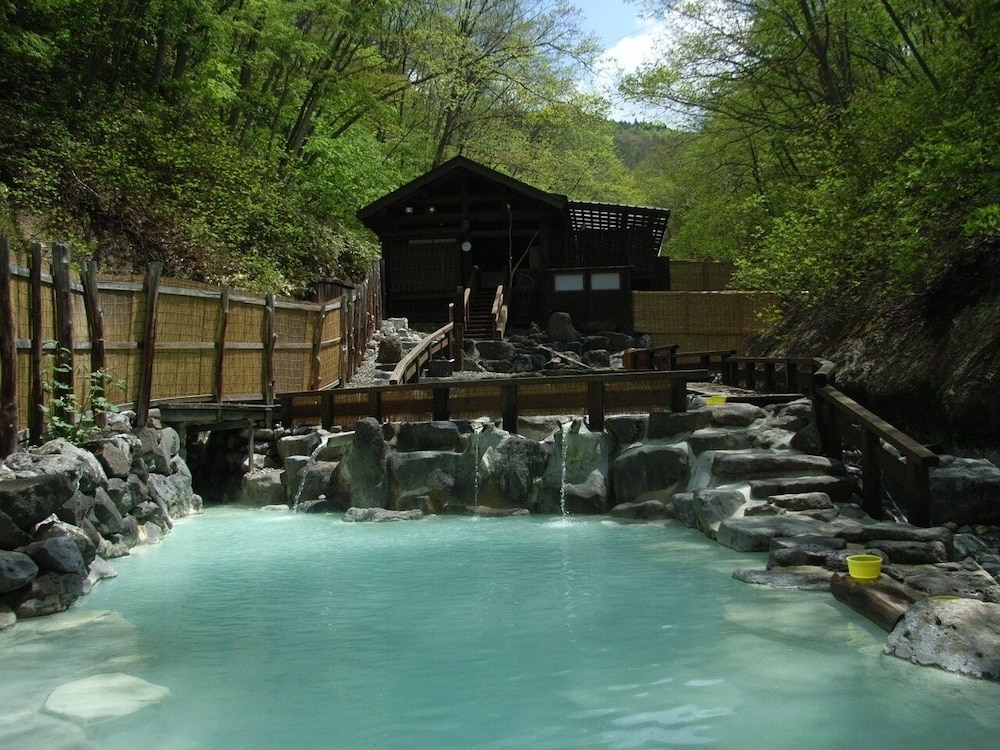Gokan no Yu Tsuruya