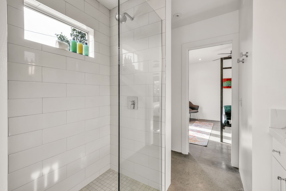 Mid-Century Elegance & Fun in Tahquitz River Estates