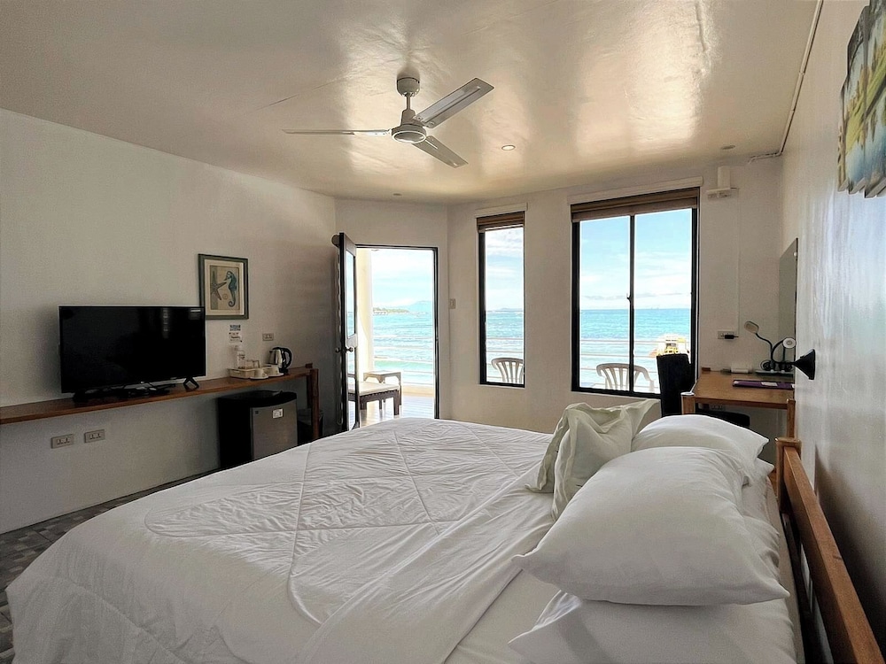 The Coral Beach Club