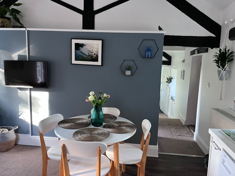 Swift Cottage