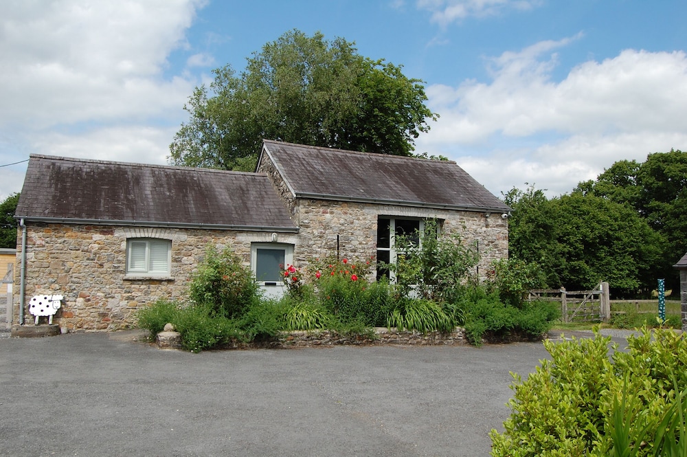 Carreg Cennen Cottage