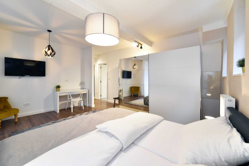 Moin - Moin Apartment and Suite Zagreb view 5