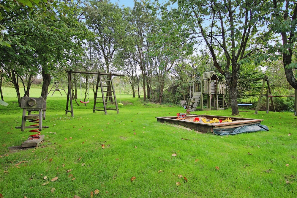 Ferienhaus in Mirow for 9 Personen