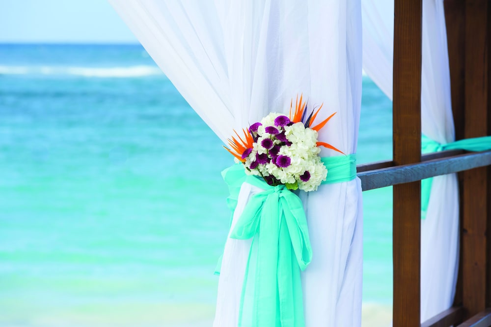 Royalton Hideaway Punta Cana, An Autograph Collection All-Inclusive Resort & Casino – Adults Only
