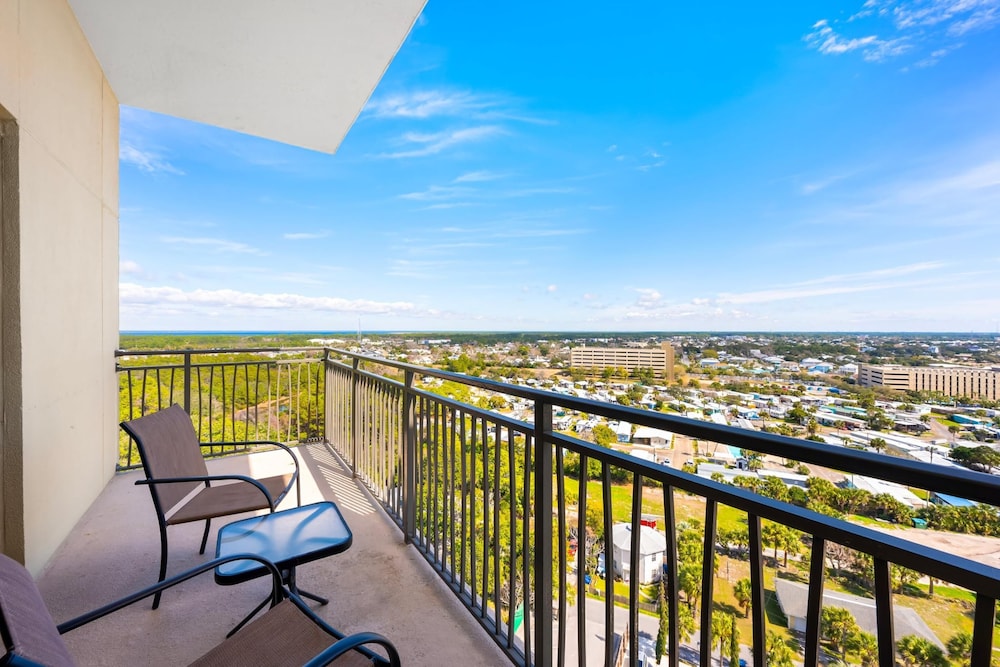 Origin at Seahaven by Panhandle Getaways