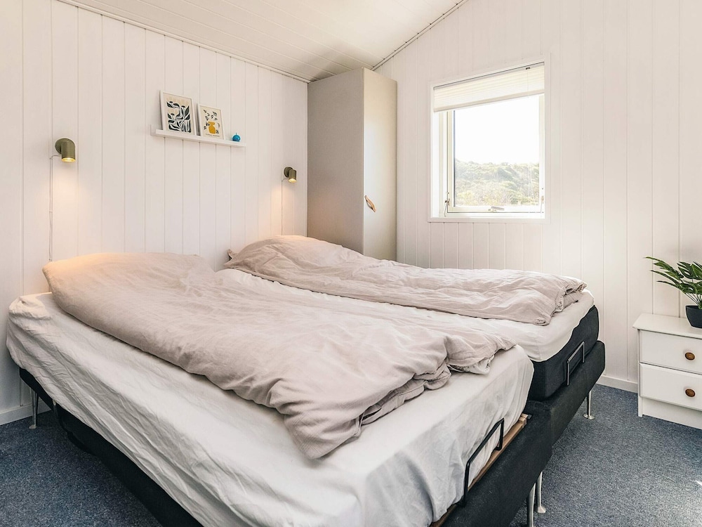 6 Person Holiday Home in Hjorring