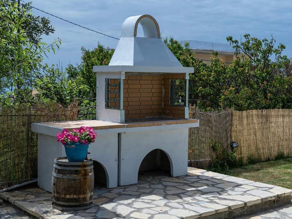 Stathis Home