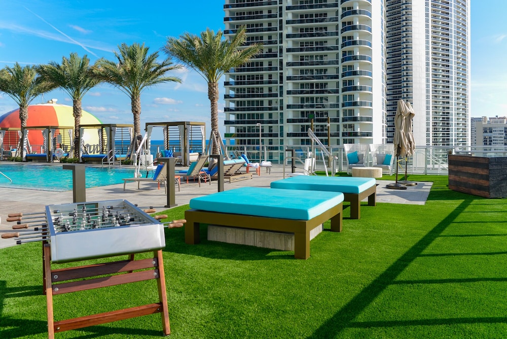 Beachside Apt - Mesmerizing Ocean View - Image 1