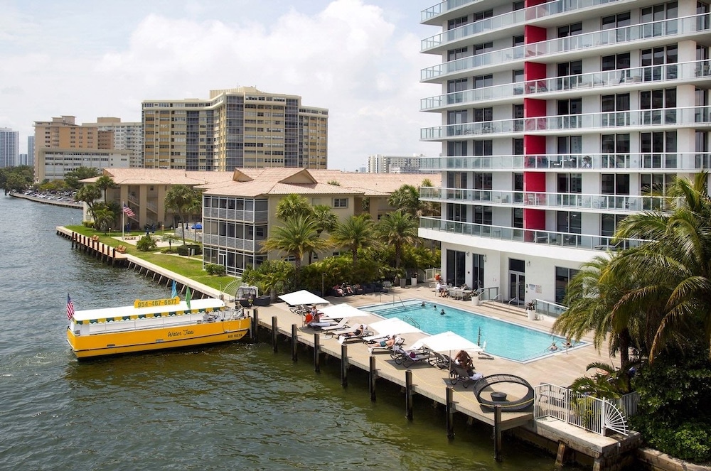 Bwalk Resort Rentals
