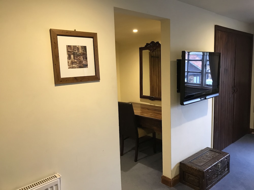 Deddington Arms