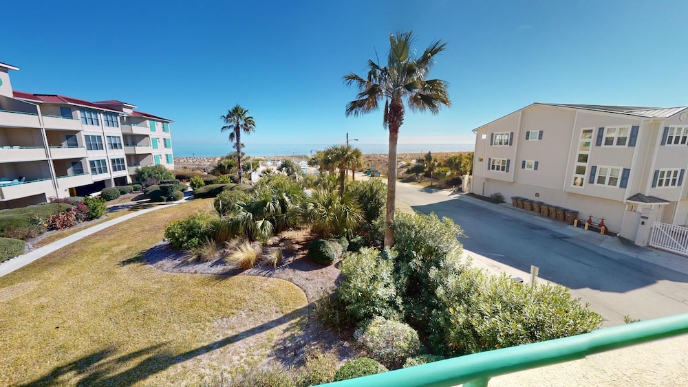 Desoto Beach Club 2 Tybee Vacation Rentals