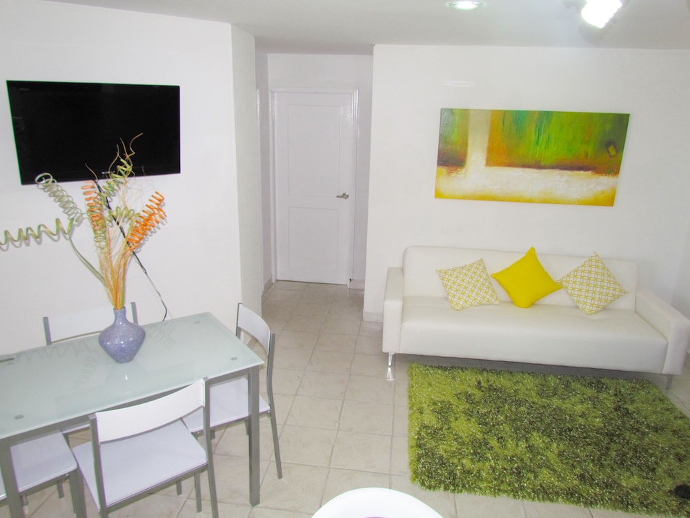 Apartamentos SOHO Basic - Vistas al Mar
