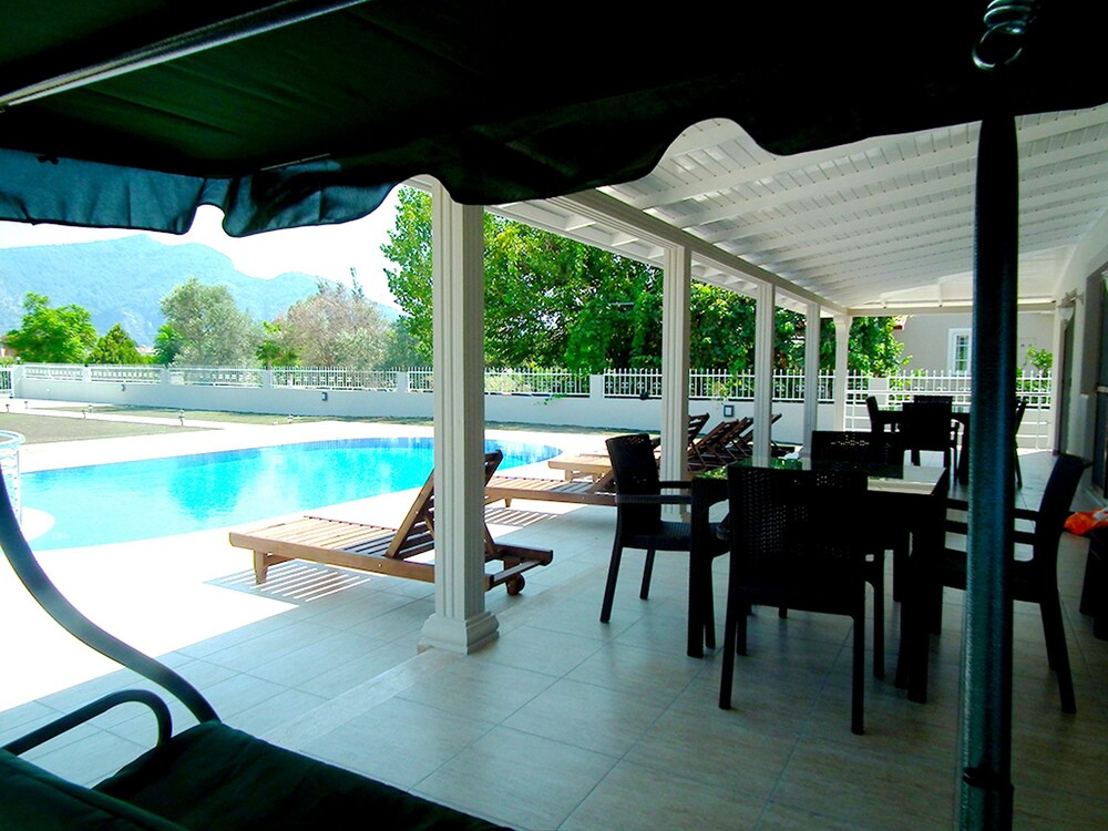 Villa Aktas