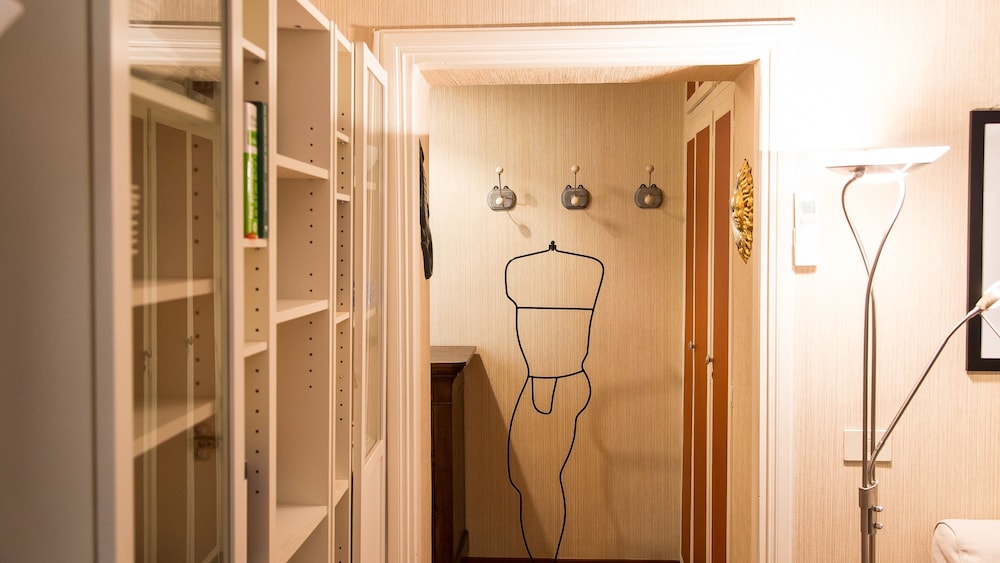 Rental In Rome Veneto Apartment