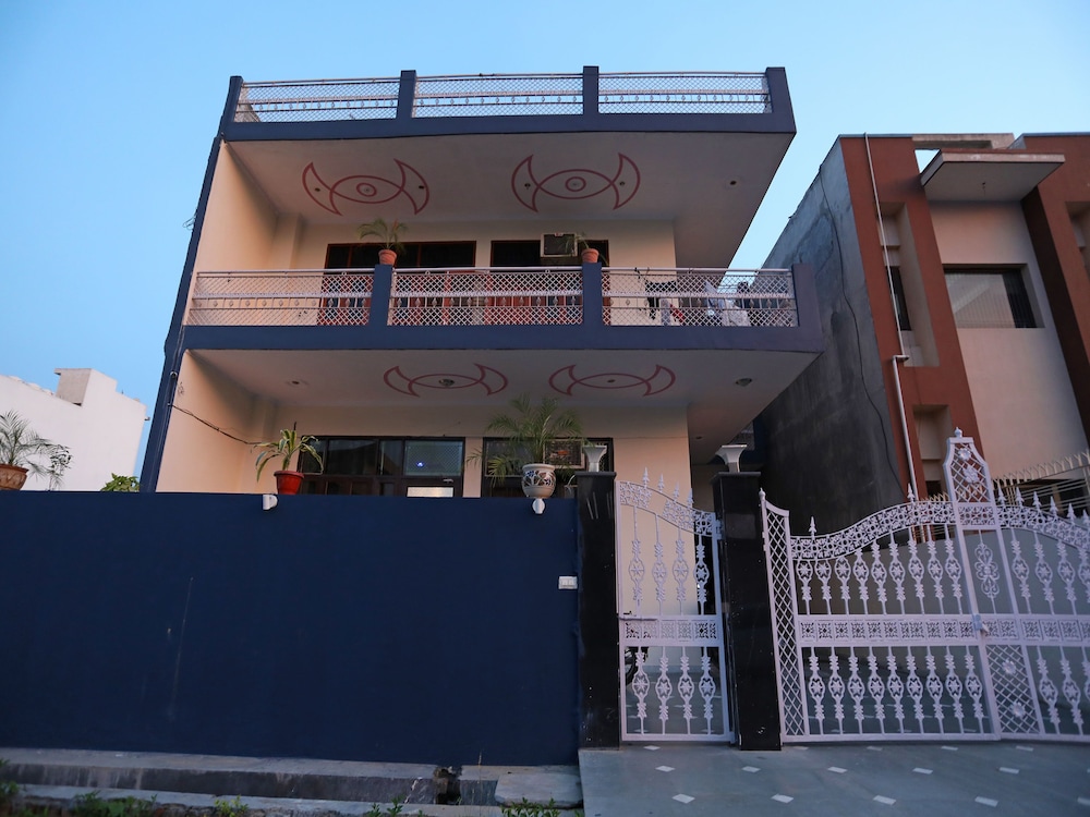 OYO 270 Home Stay Inn