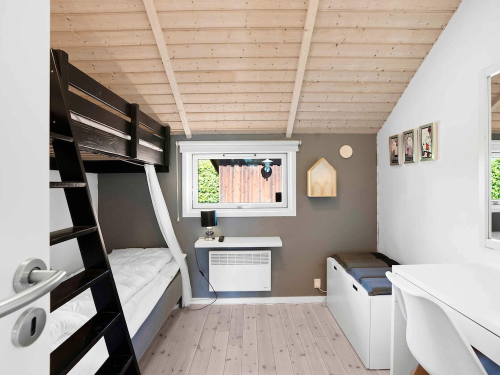 5 Star Holiday Home in Tikob