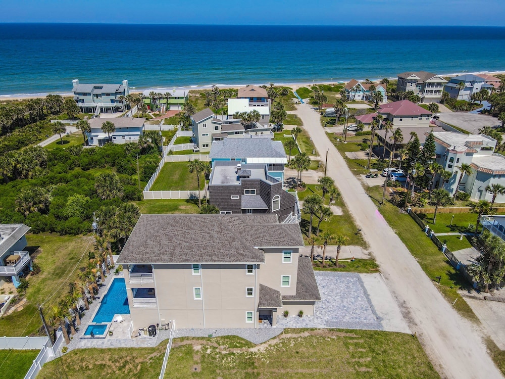 Villa Nautilus Steps Away From the Beach - New Lux 3 Story Pool Hot Tub Home With Elevator