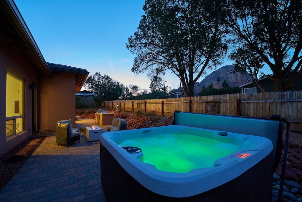 New Build in Heart of Sedona view 4