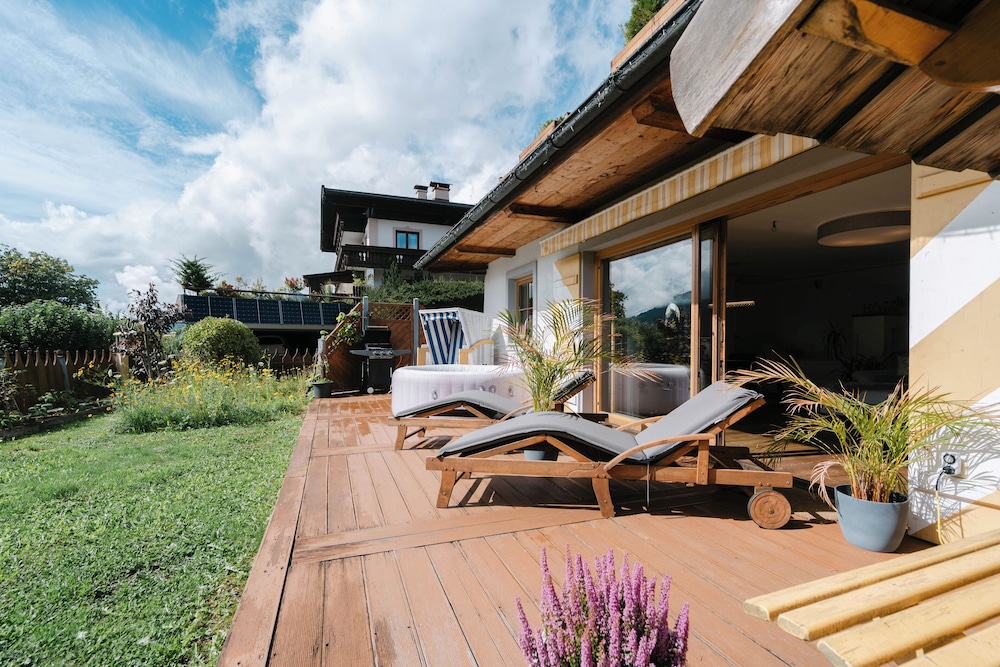 Luxury Chalet 330 m² Sauna, Jacuzzi & Mountain View