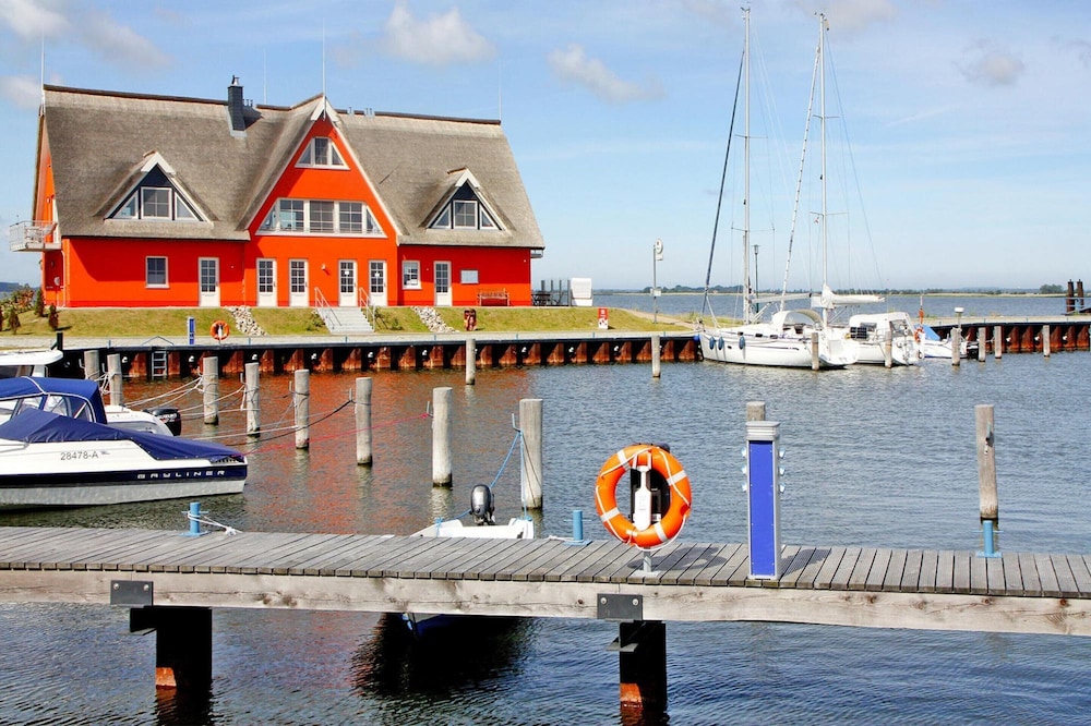 Haus in Vieregge am Breetzer Bodden