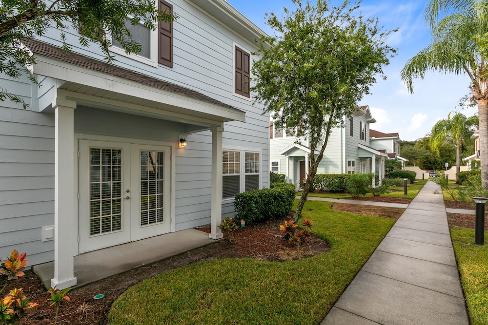 Lucaya Village Resort - 4 Bed 3 Bath Townhouse view 4
