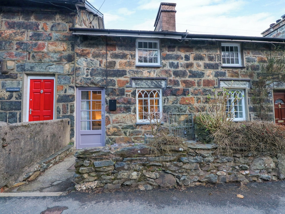 Riverside Cottage
