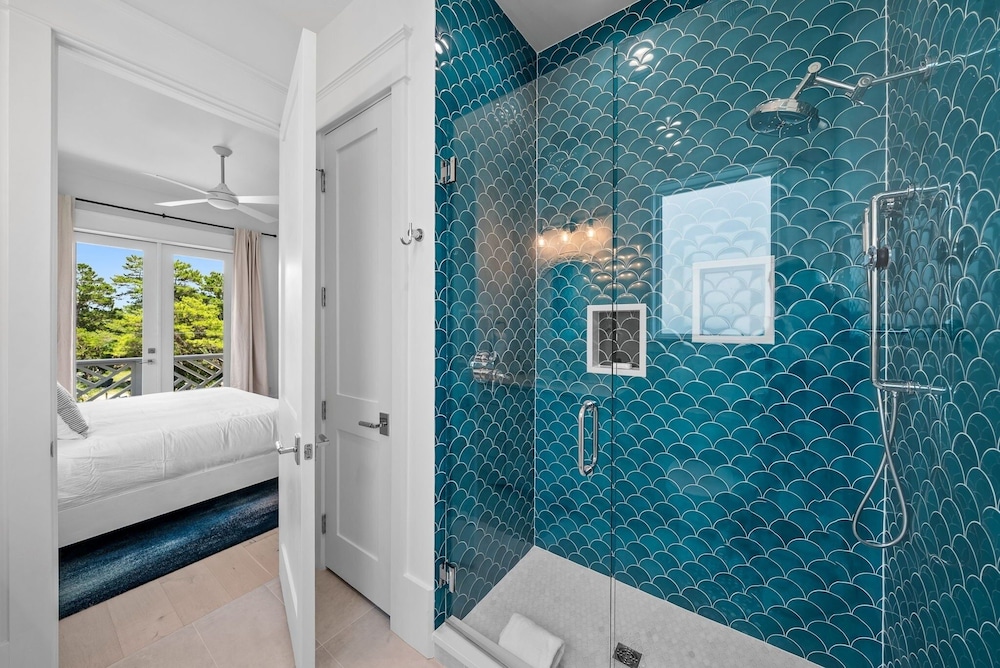 Magnolia Tides 6 Bedroom Home
