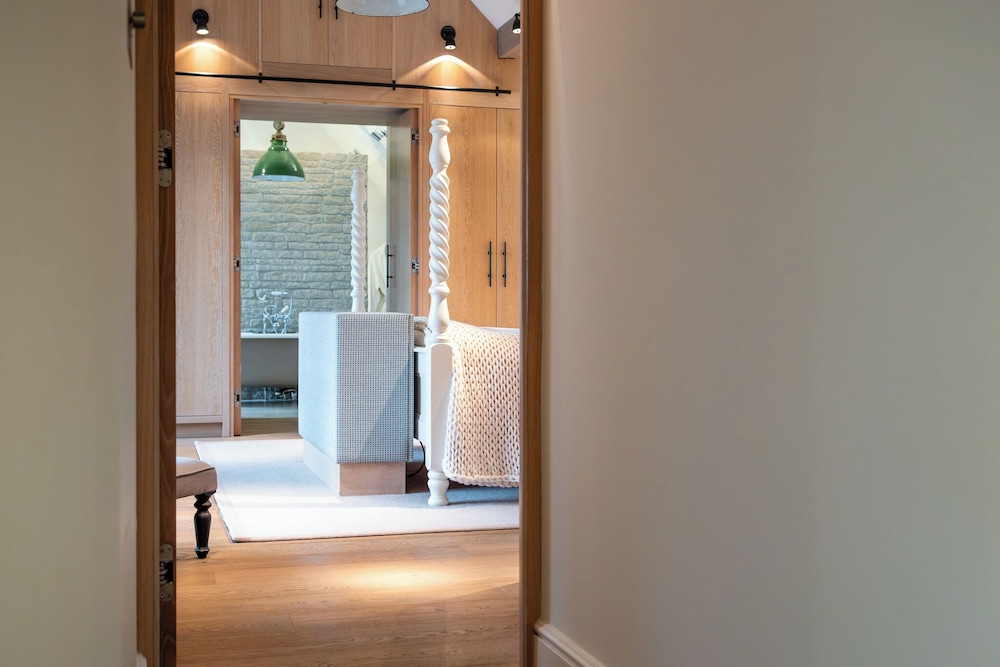 Stunning 6 BB Cottage & Annexe