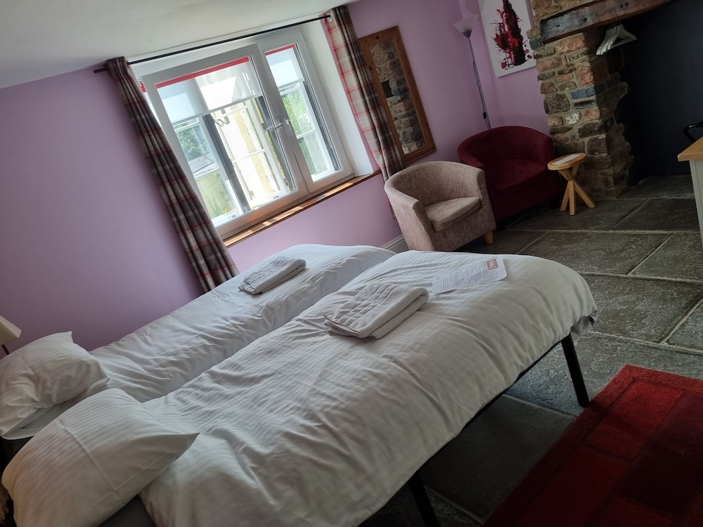 Old Manor House B&B