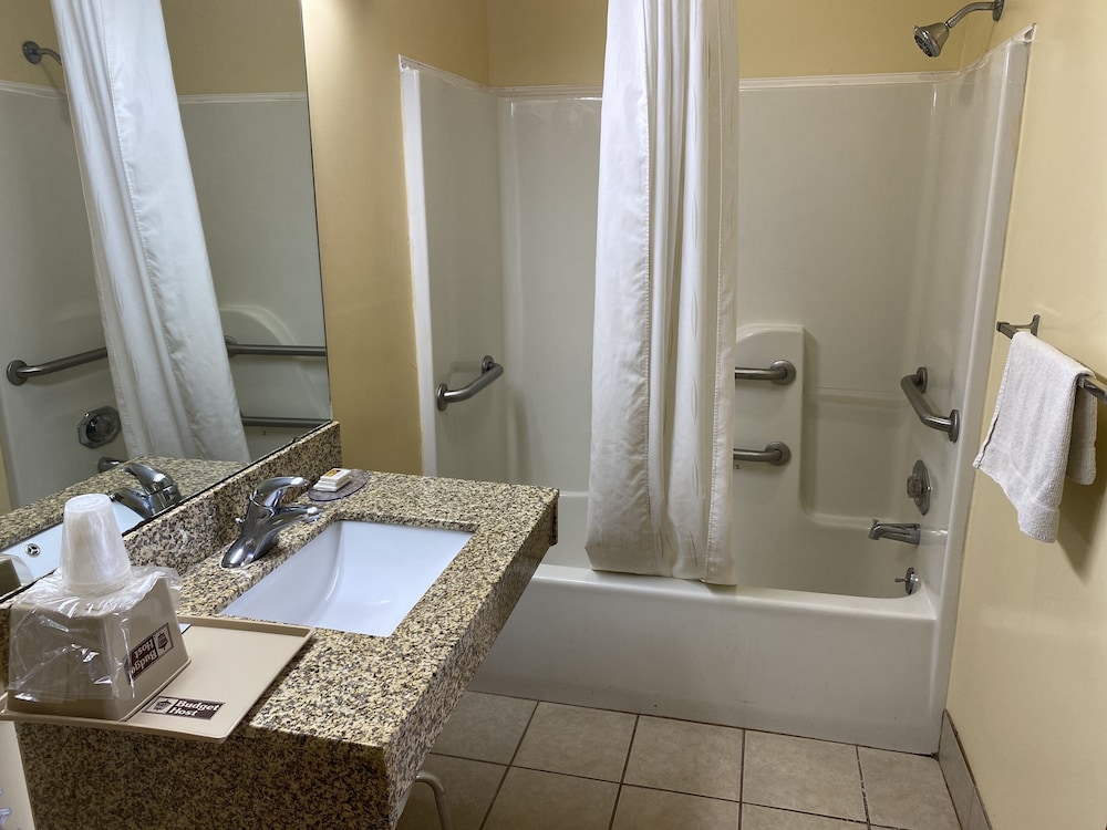 Rodeway Inn