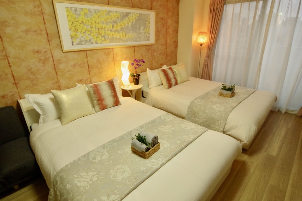 Nipponbashi Art Hotel