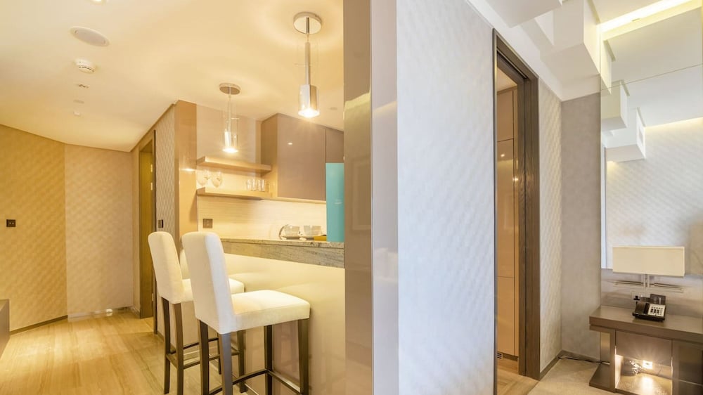 Exclusive Studio Near Metro Premium Dubai Living