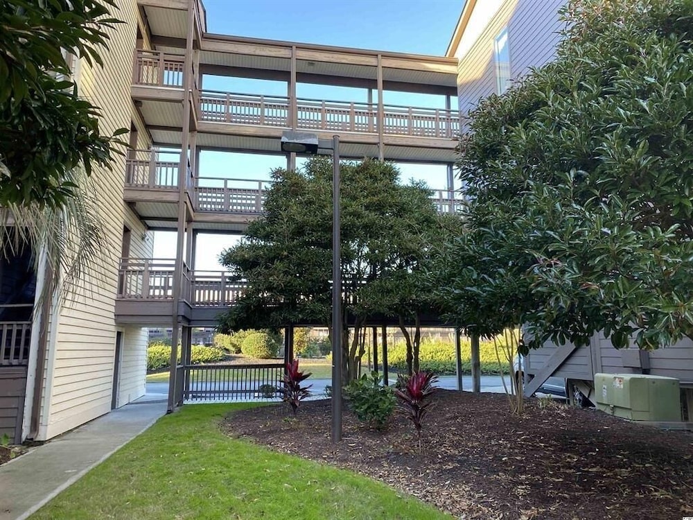 Tilghman Beach 223 3 Bedroom Condo by RedAwning