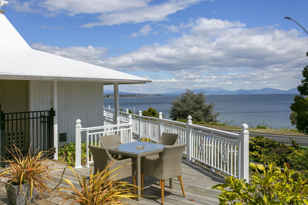 Taupo Thermal Motel & Spa - Adults Only