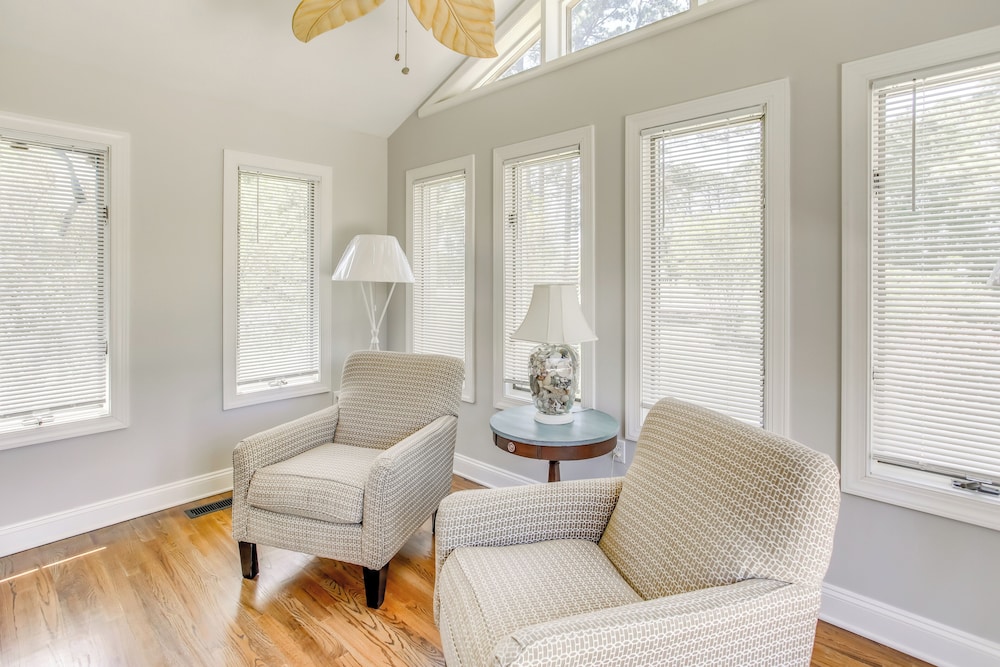 Dine, Shop & Splash: Family Home in Myrtle Beach