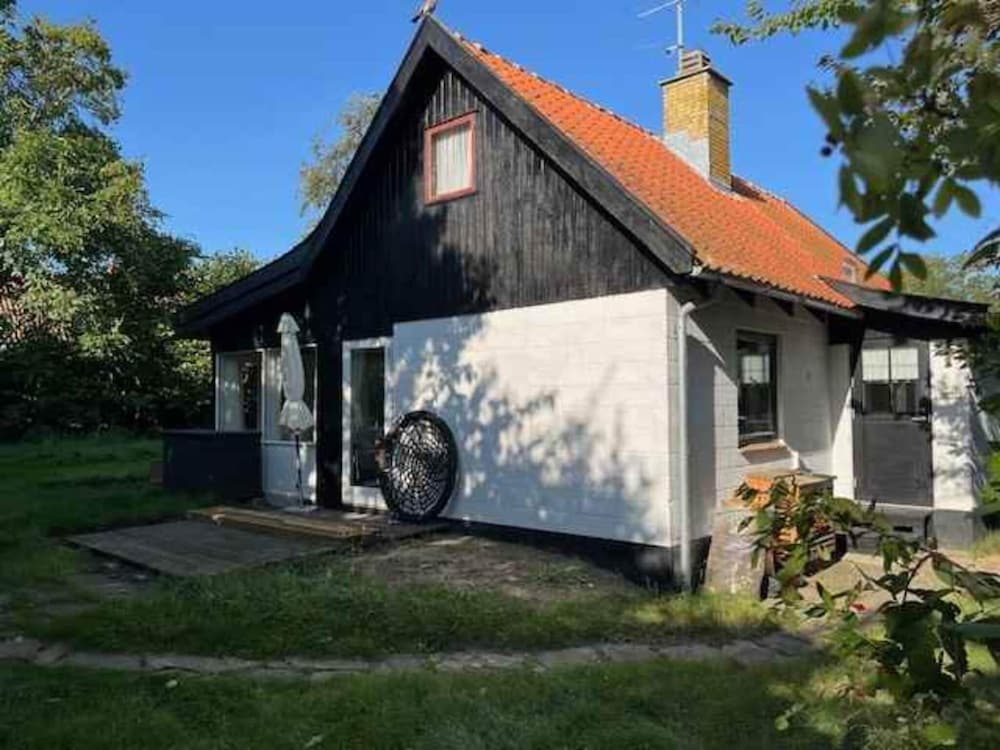 5 Star Holiday Home in Gudhjem
