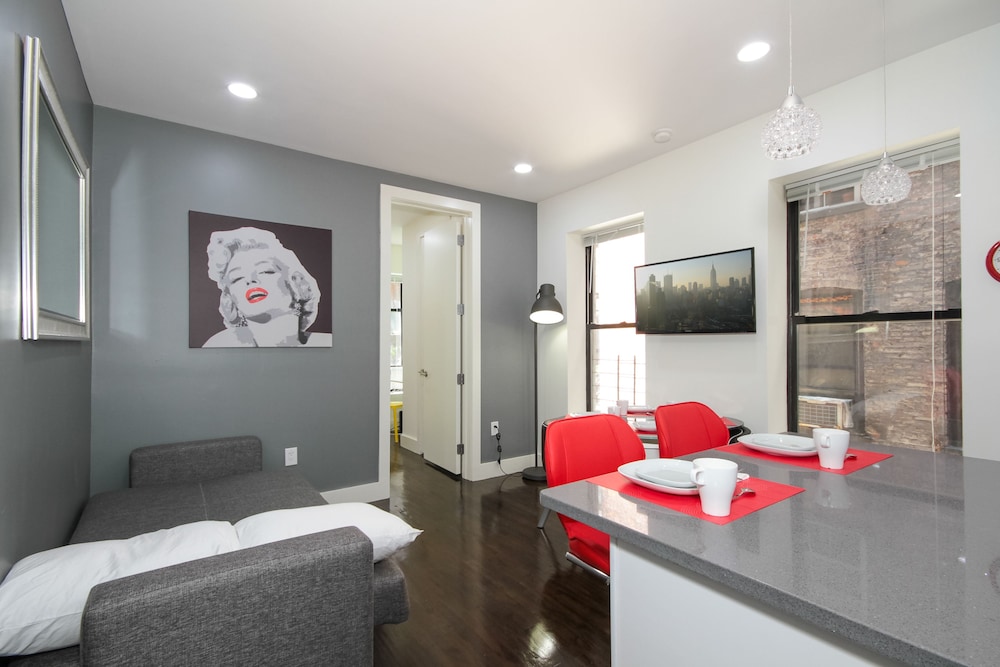 Hamilton Heights Stylish Apartments