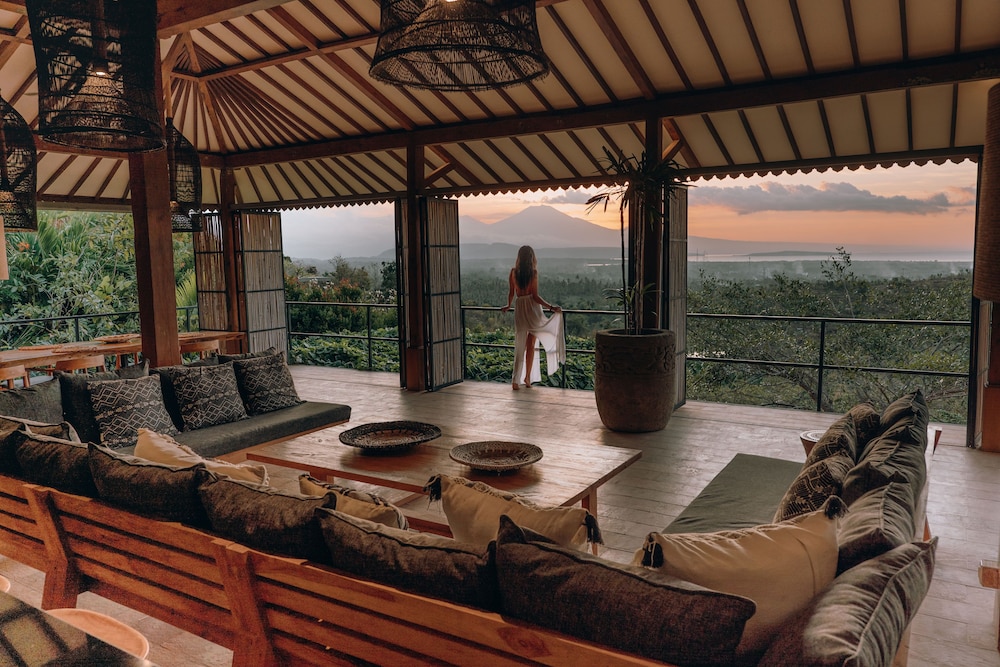 Sumberkima Hill Private Villa Retreat