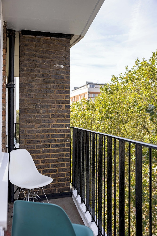Lux Regents Park 2 bed 2 Bath Penthouse With AC