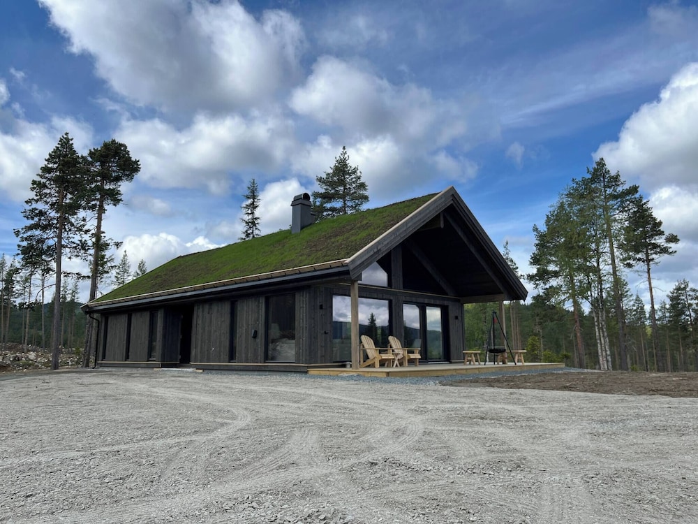 Luxury Holiday Home, Skiing, Sauna, Remote Office