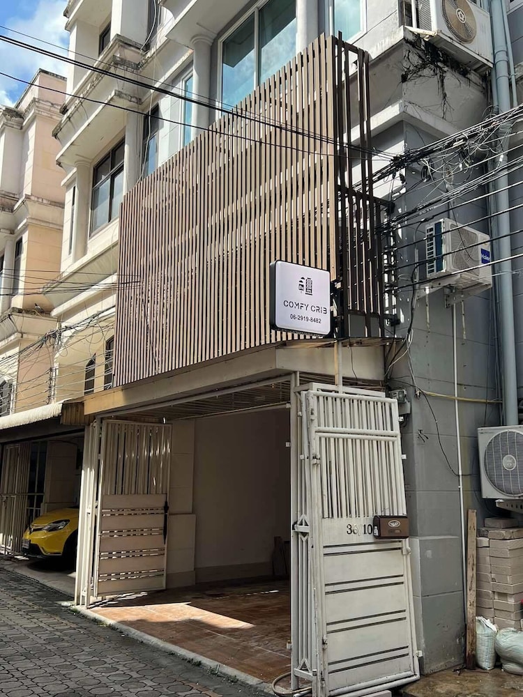 Comfy Crib Hostel 2