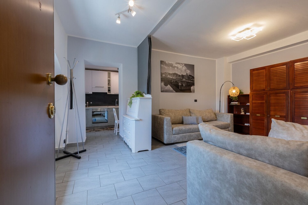 Vanchiglia Apartment by Wonderful Italy