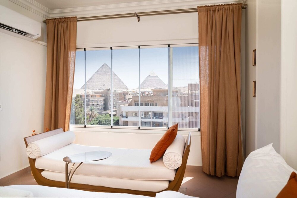The Great Pyramid Duo 2bdr Stunning Stay!
