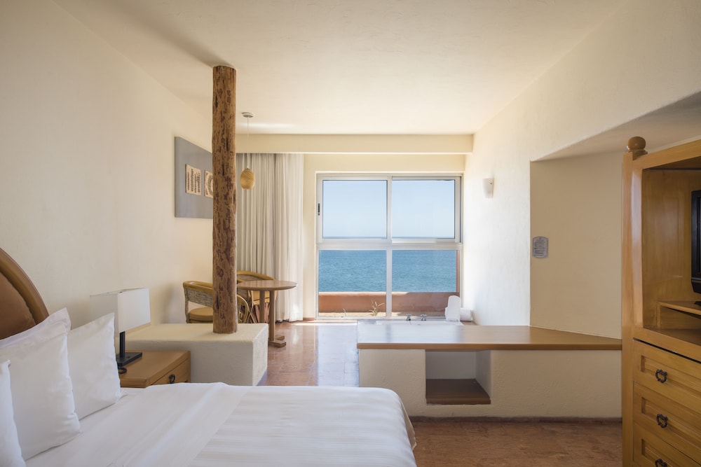 Los Cabos Vacations - Club Regina Los Cabos - Property Image 4