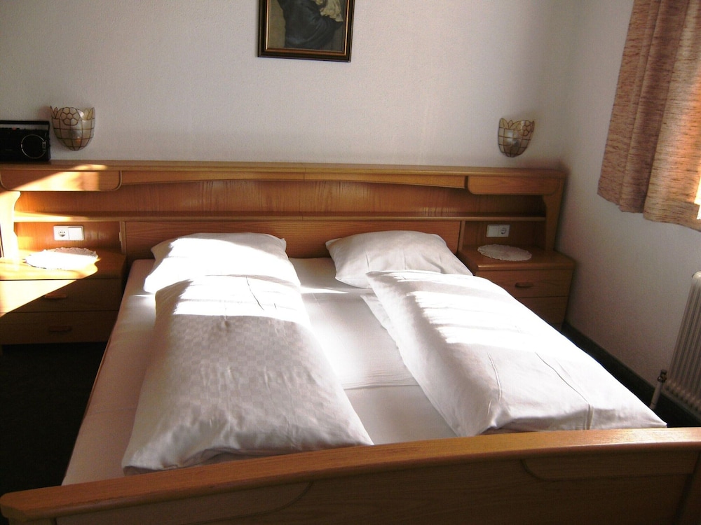 Cchalet in Ischgl Near Mountain Railway