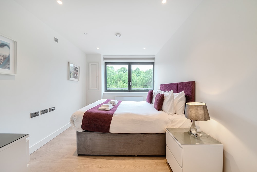 Roomspace Apartments - Oasis Way