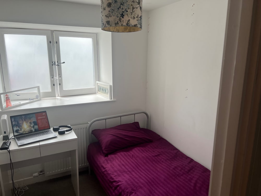 Seaside Escape Cottage in Paignton