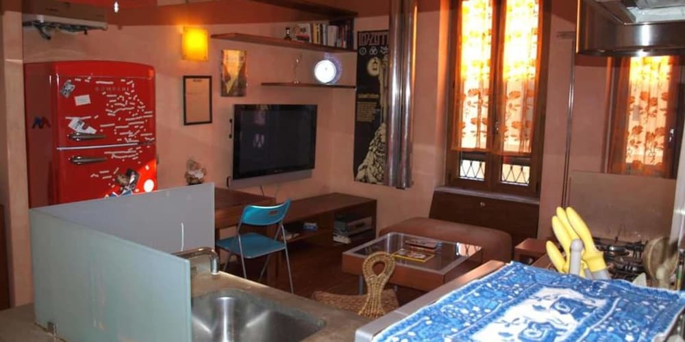 Testaccio 2 bedroom design